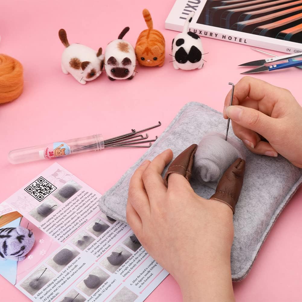 UOOU Needle Felting Beginners Kit with Box,Needles Felting Supplies with 24Pcs Felting Needles,Felting Pad,Wool Roving,DIY Needle Felting Cat Dolls