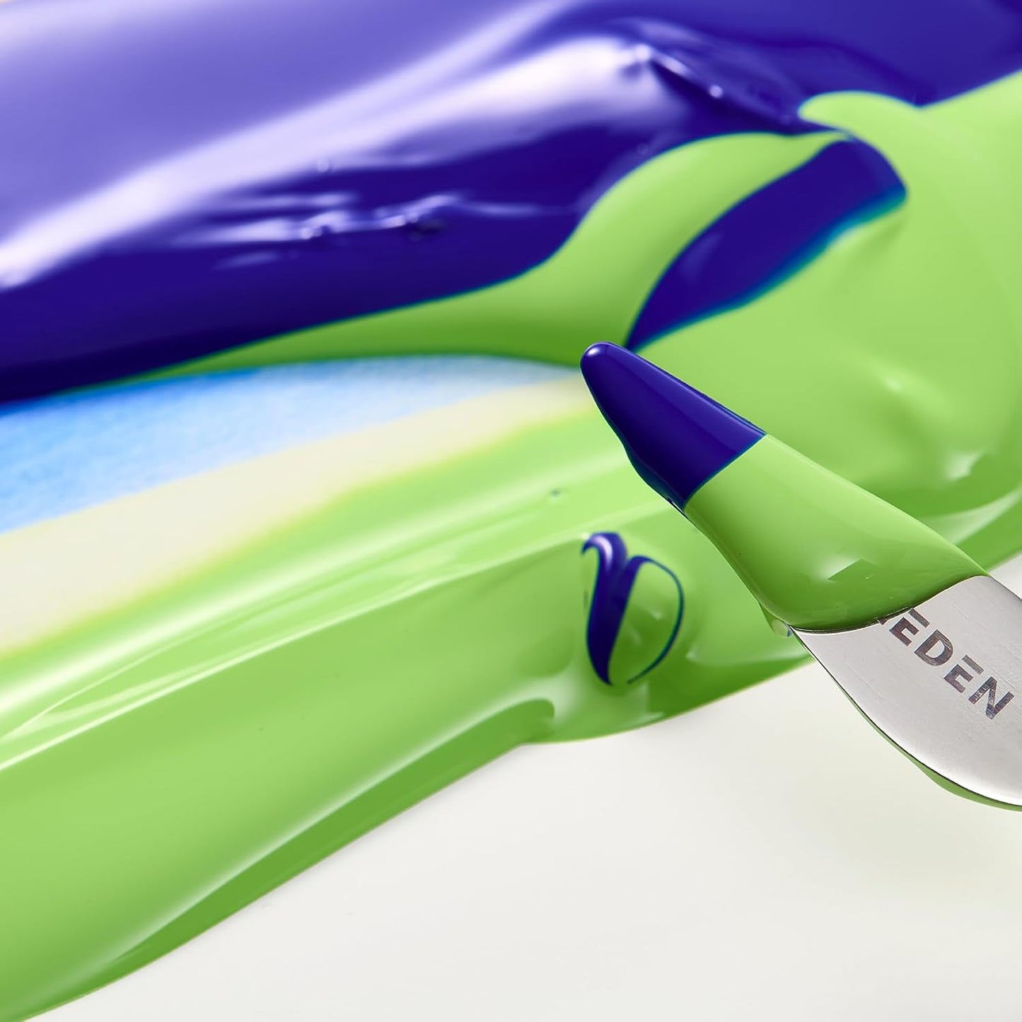 MEEDEN Soft Body Acrylic Paints Set: Matte Finish 12 Colors x 60ml/2oz Fluid Acrylic Paints for Art Painting on Canvas Wood & Glass for Students Adults Artists