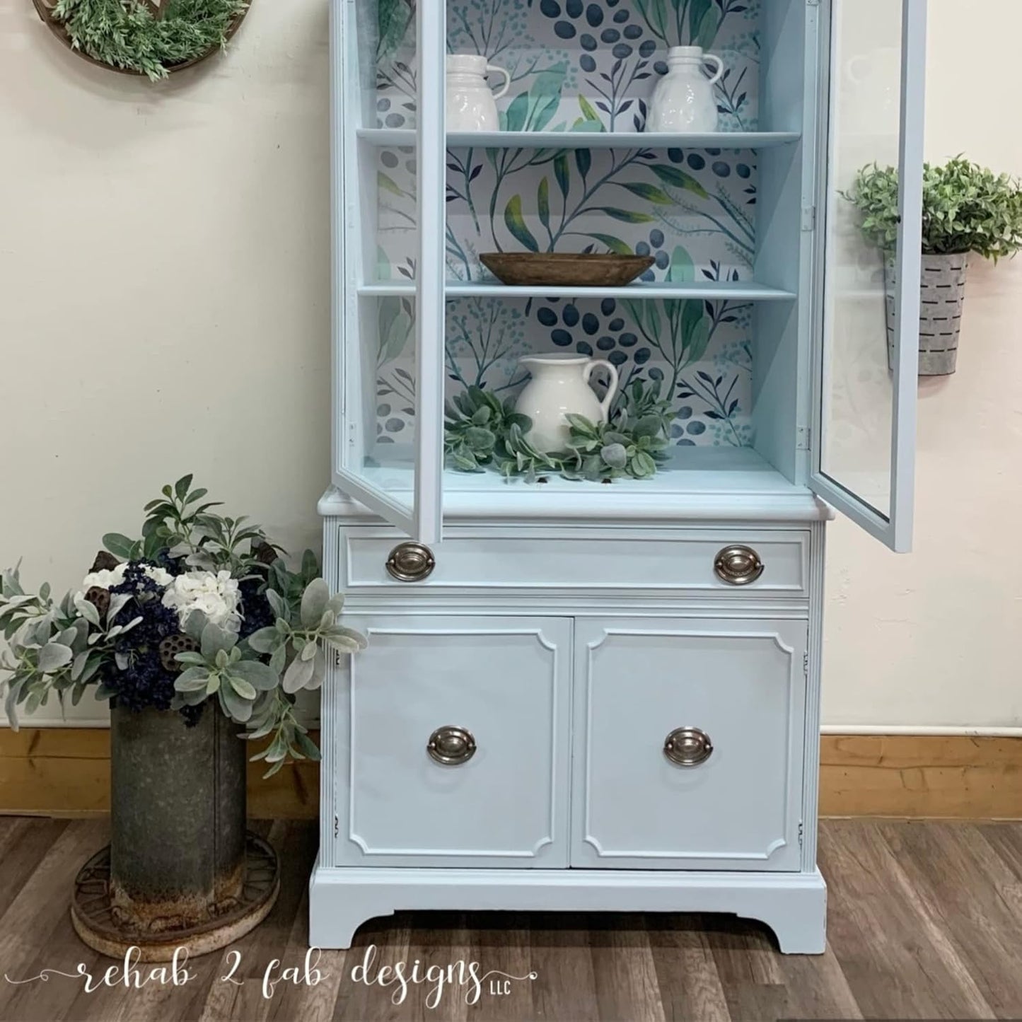 Dixie Belle Paint Company Chalk Finish Furniture Paint - Haint Blue (4oz) - Matte Pastel Blue Chic Chalk Mineral DIY Furniture Paint