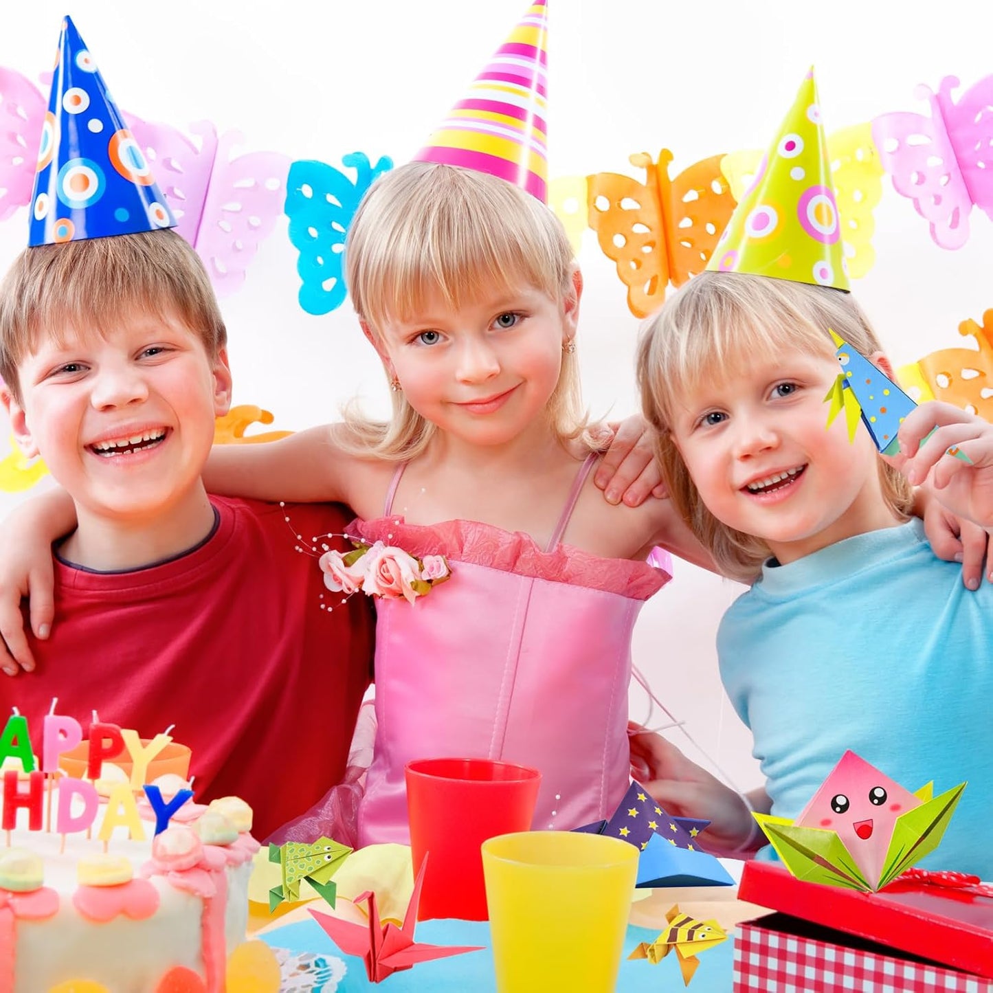 Pigipigi Kids Craft Origami Paper Kit for Kids Ages 5-8 8-12, with Guiding Book, 208 Sheets DIY Art and Crafts Supplies, Colorful Folding Papers Set Projects Gifts Activity for Boy Girl Toys(Cartoon)