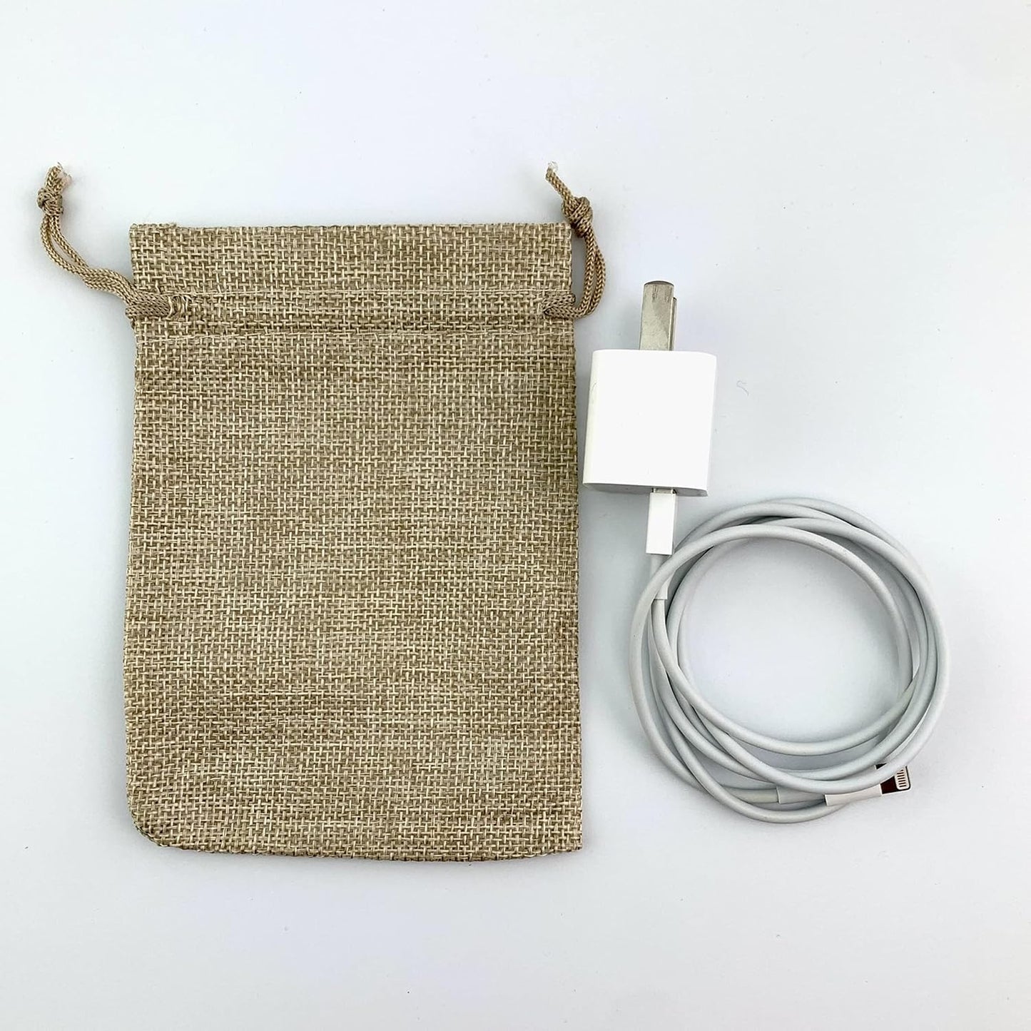 Palmhomee Pack of 25 Burlap Gift Bags with Drawstring Linen Jewelry Pouches Wedding Hessian Jute Bags for Birthday Jewelry and Treat Pouches Party Wedding Favors Gift Art and DIY Craft (4x5.6 Inch, Burlap)