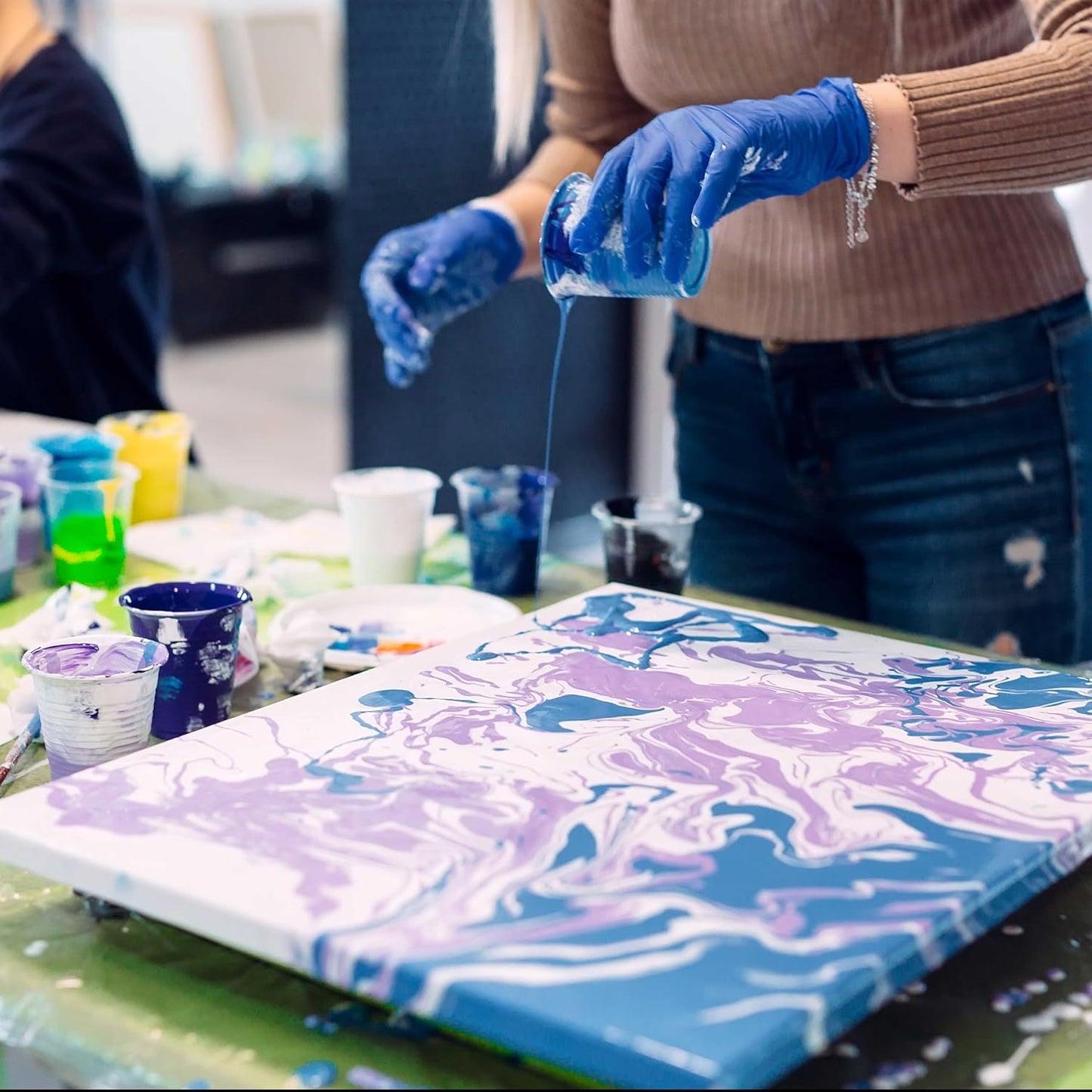 U.S. Art Supply Professional Gloss Pouring Medium 16oz (Pint) - Improves Paint Flow & Cell Effects Creator, Viscosity Adjuster for Art Acrylic Painting