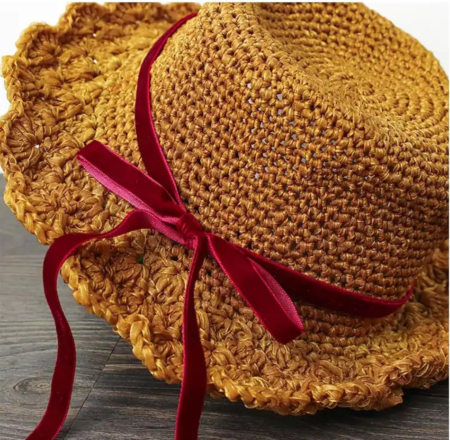 15 Yards Velvet Ribbon 3/8 Inch Single Face Red Velvet Ribbon Spool Prefect for Holiday Wedding, Ribbons for Gift Wrapping, Christmas Tree Ornaments Wreath Hair Bows, Ribbons for Crafts