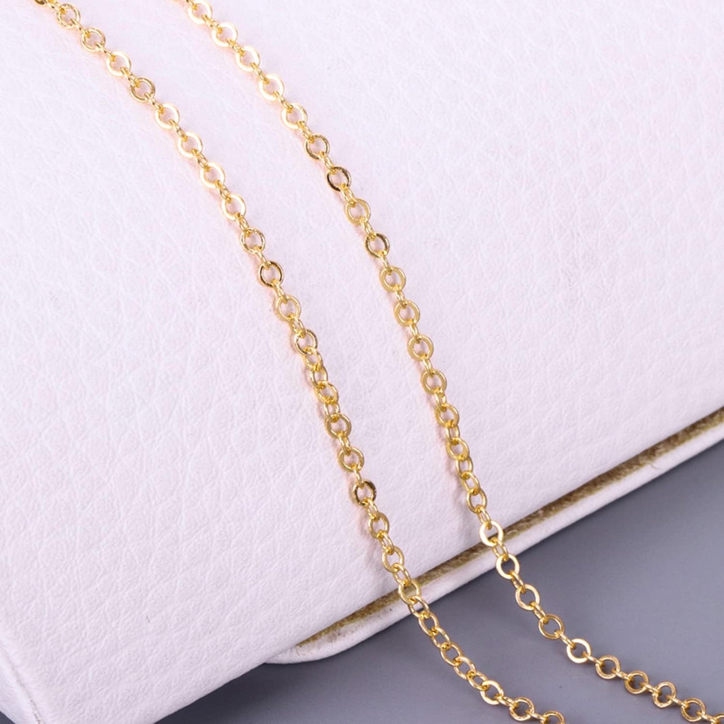 Jishi 33ft Stainless Steel Gold Plated Chain for Jewelry Making Supplies - 2mm 18K Gold Plated Non Tarnish - 33ft Roll with Lobster Clasps, Jump Rings - Gold