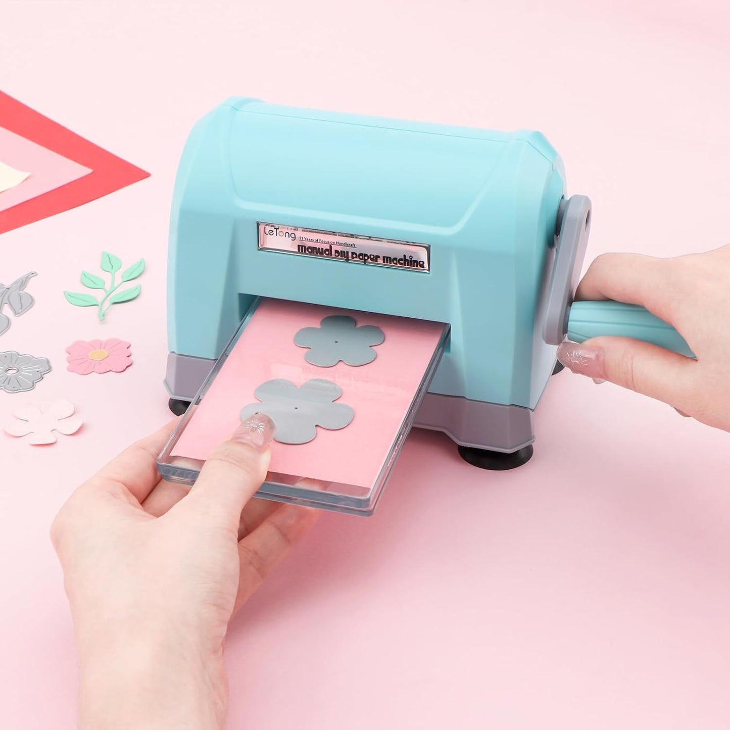 Mini Manual Die Cutting Machine, Portable Die Cut and Embossing Machine for Card Making Scrapbooking Paper Crafting Mini Die Cuts Machine Works with Dies and Folders That Are 3" Wide or Smaller