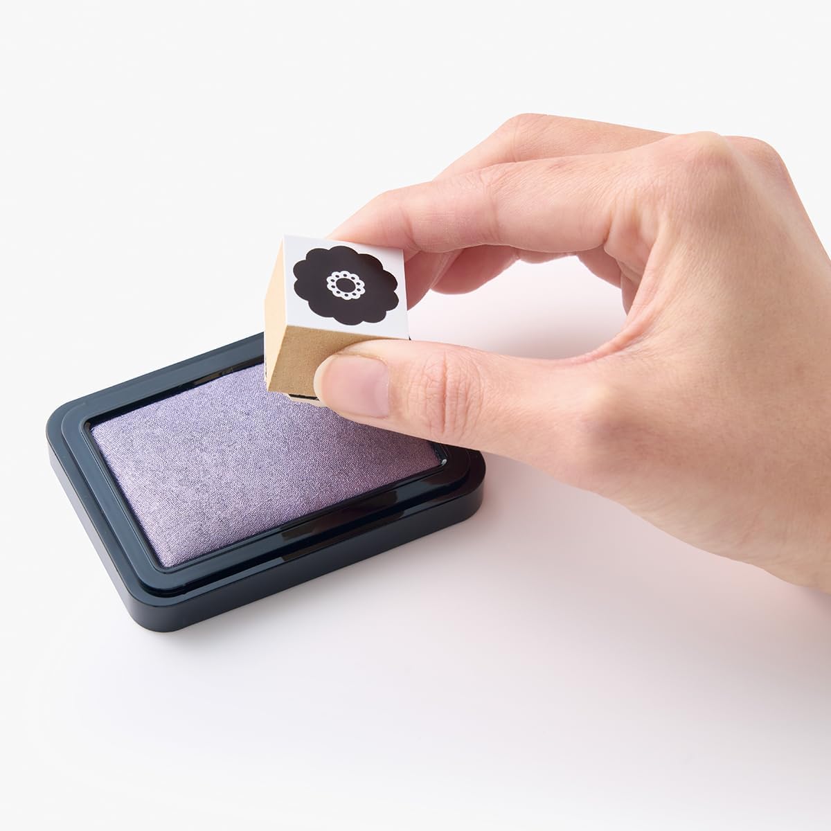 IROMOYO KOSAI Stamp PAD, Traditional, Shimmering Japanese Ink Colour, Oil-Based Ink pad - Grey