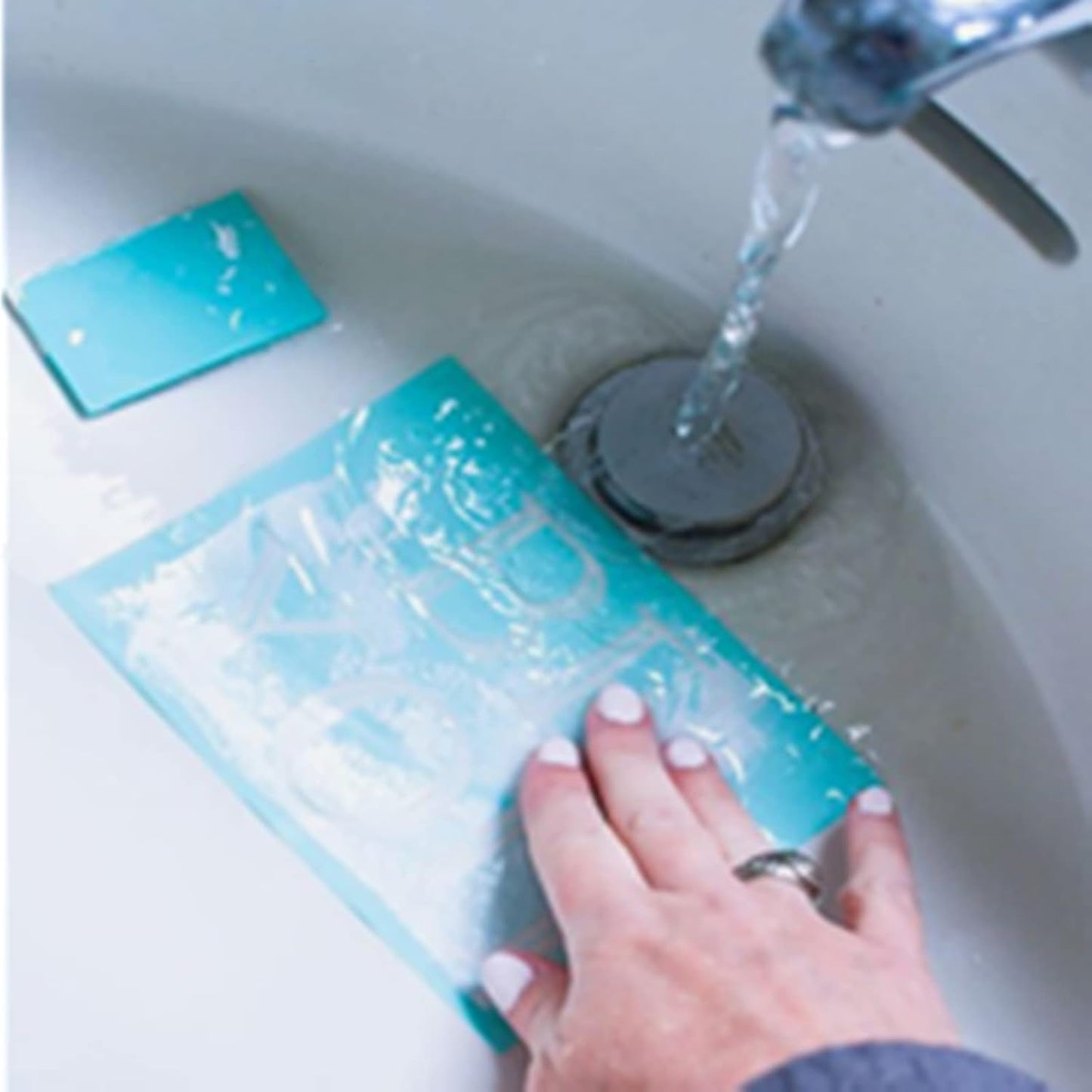 JAJADO Snowman Face Small Christmas Stencil Silk Screen Transfers Xmas Joy Screen Print Stencil Holiday Self Adhesive Silk Screen Stencils for Crafts on Wood, Fabric, Glass, Mug, DIY Christmas Decor