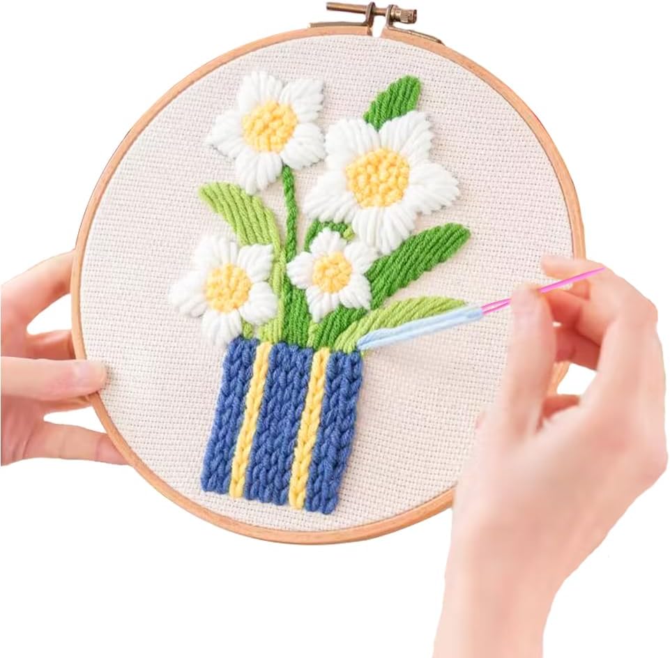 Hekisn 25Pcs Large Eye Blunt Yarn Needles kit, Assorted Sizes Bent Tapestry Darning Needle, Sewing Needles with Needle Threaders & Stitch Markers for Knitting Crochet (Orange)