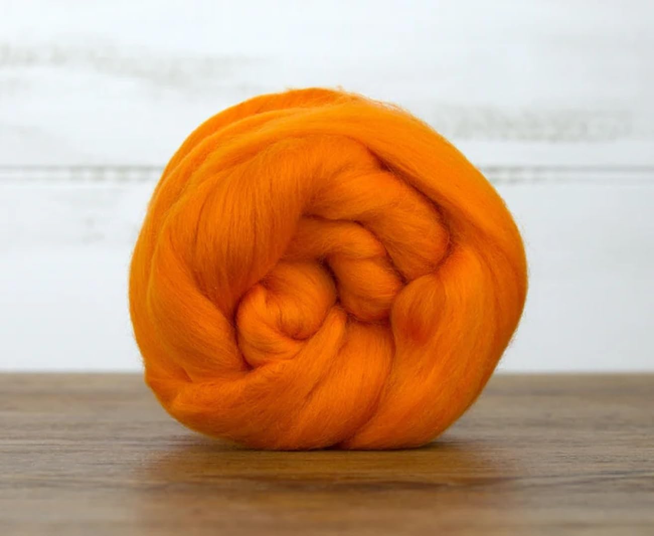 Revolution Fibers Merino Wool Combed Top | 1 lb Premium Wool Roving | 22 Micron, Best Merino Wool for Spinning, Tapestry, Needle Felting, Big Yarn Roving and Wall Hangings (Clementine)