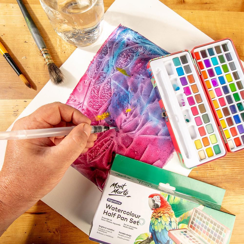 Mont Marte Watercolor Set Full Pan Signature 73pcs, Including 50 Bright and 22 Metallic Colors with Translucent Finish, Ideal for Artists, Hobbyists and Adults