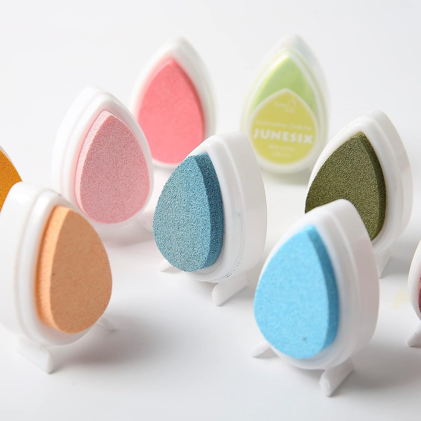 Stamp Pad,17 Colors Water Drop Pigment Ink Pads for Stamps,Scrapbooking Color Painting,Wood, Fabric and Paper Surface. Chalk Sticky Inks for Embossing Powder,(17 Pack)