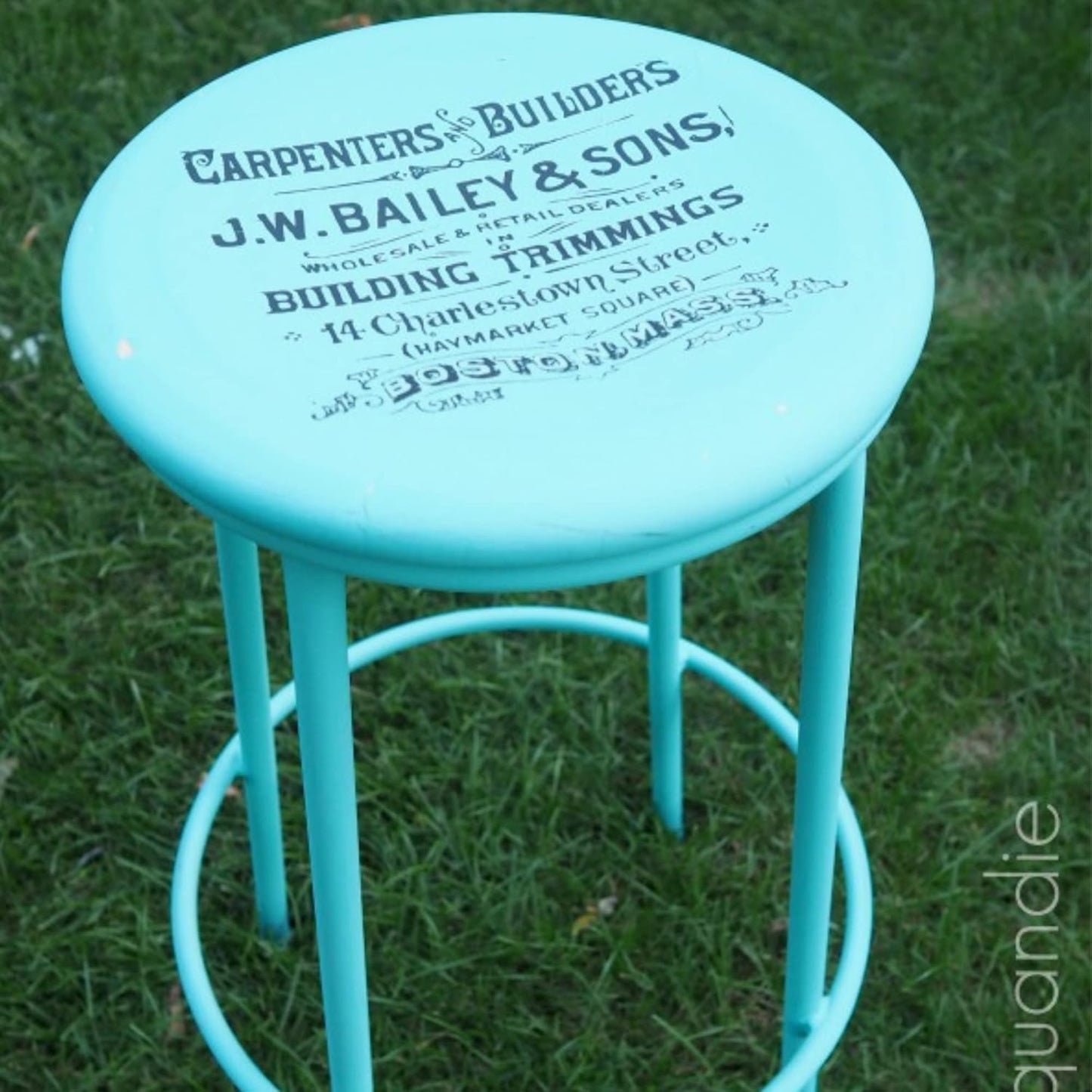 Dixie Belle Paint Company Chalk Finish Furniture Paint - The Gulf (8oz) - Matte Soft Turquoise Chic Chalk Mineral DIY Furniture Paint