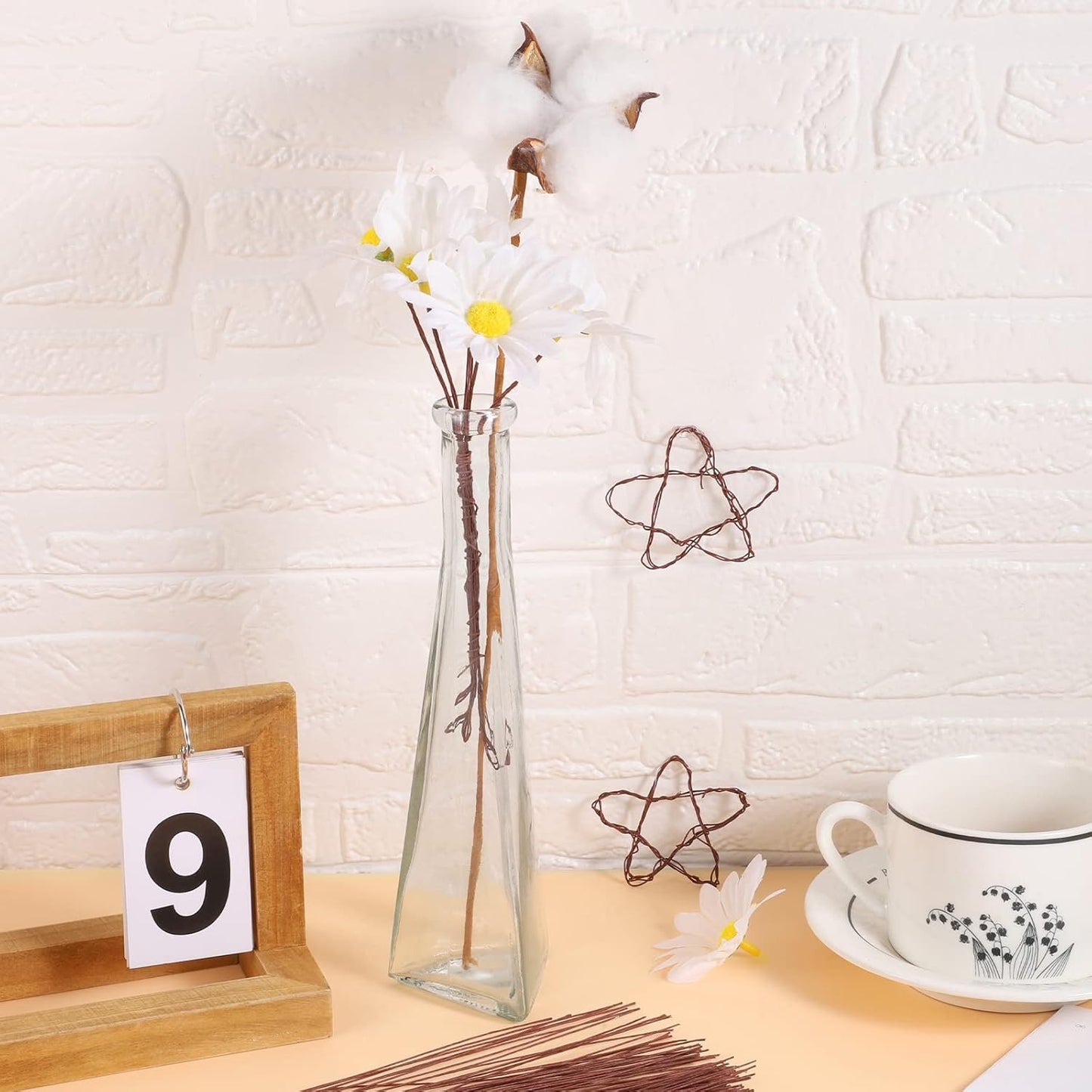 200 Pcs Floral Wire 26 Gauge Crafts Wire Florist Flower Wire Stems Brown Floral Wire for Crafts Bouquet Stem Wreath Making Flower Arrangement Supplies (Brown,14 Inch)