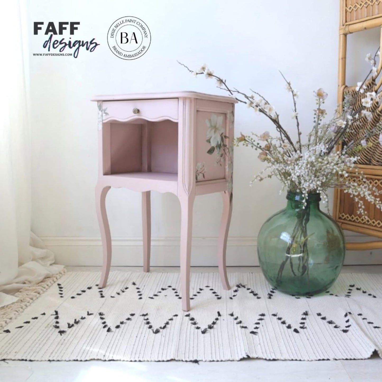 Dixie Belle Paint Company Chalk Finish Furniture Paint - Tea Rose (4oz) - Matte Muted Mauve Chic Chalk Mineral DIY Furniture Paint