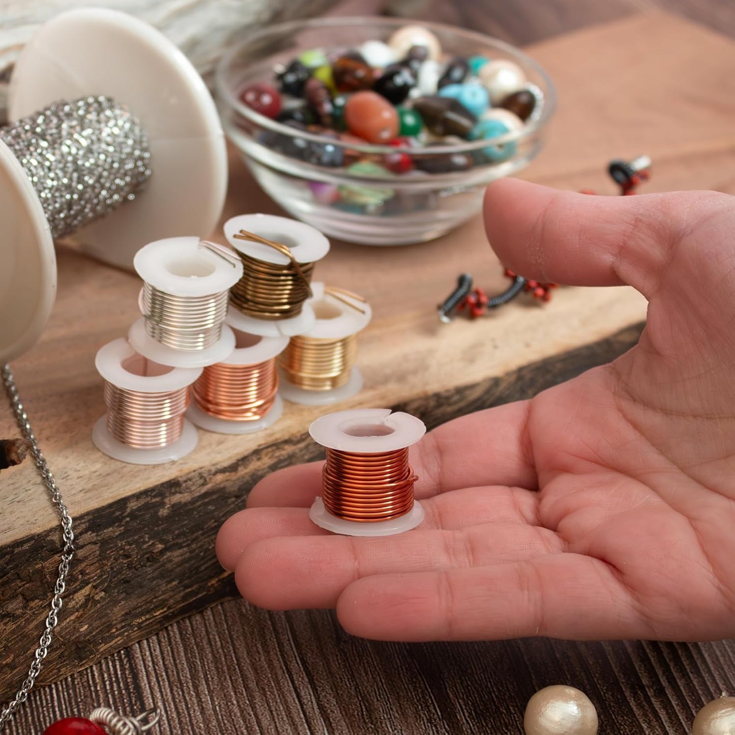 The Beadsmith Craft Wire Assortment - Tarnish-Resistant Copper Wire for Jewelry Making, 6-Pack, 0.75-Inch Mini Spools, 2 Yd Each, 18-Gauge, Assorted Colors, Medium Temper