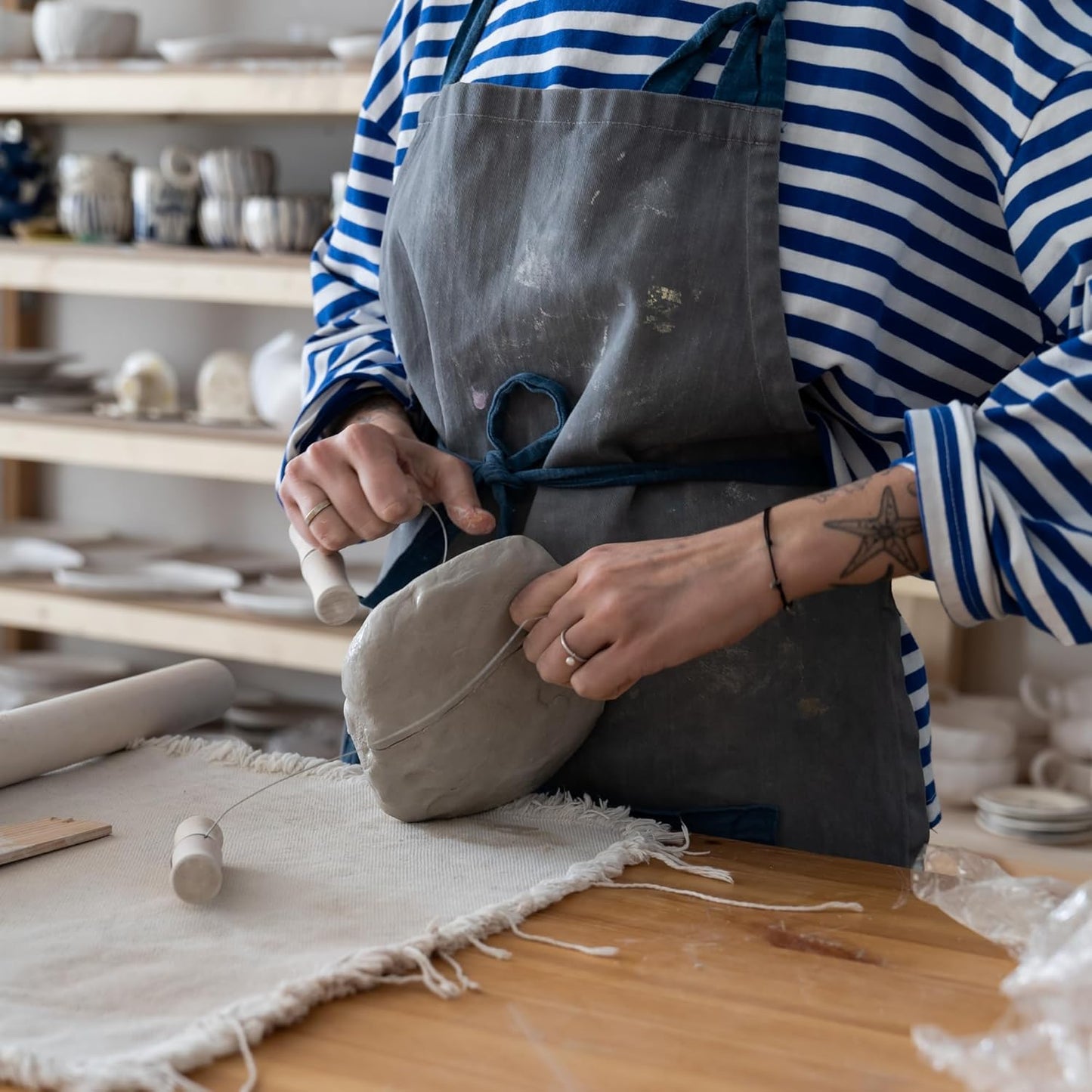 Art Advantage Wire Clay Cutter - Durable Pottery Wire Tool for Clay Cutting, Sculpting, Pottery Craft, Ceramic Arts, Modeling, and DIY Clay Projects