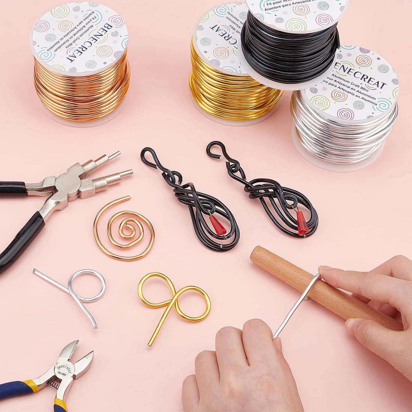 BENECREAT 9 Gauge Jewelry Craft Aluminum Wire 55 Feet Bendable Metal Sculpting Wire for Craft Floral Model Skeleton Making, Plant Gardening, Gold