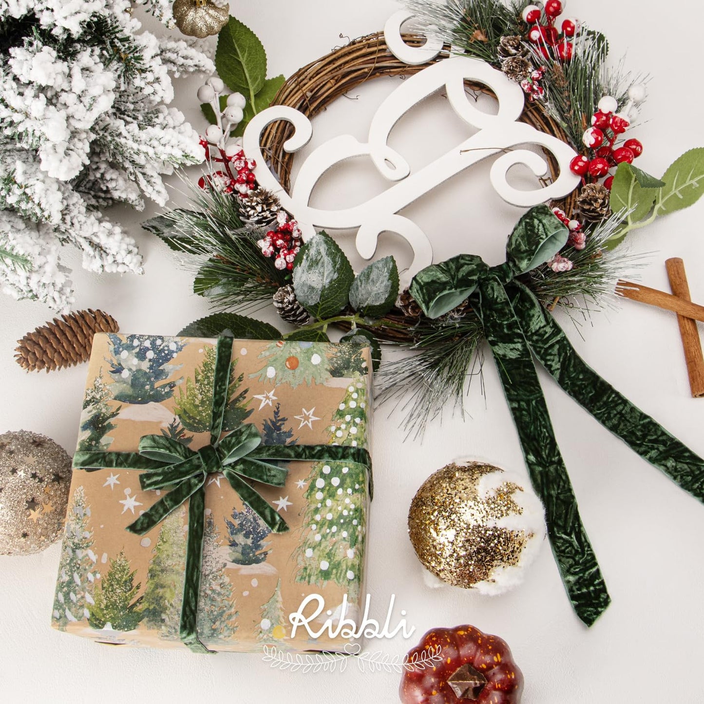 Ribbli Forest Green Velvet Ribbon 3/8 Inches Luxury Crinkled Green Christmas Ribbon for Gift Wrapping Crafts Home Decor-Continuous 10 Yard