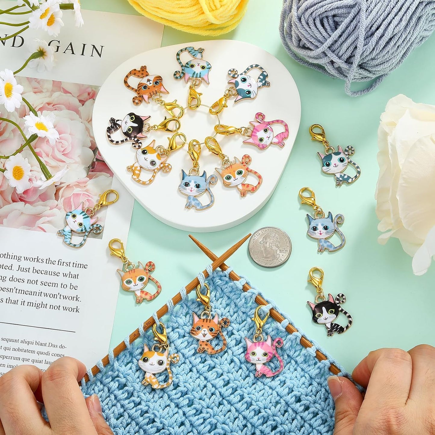 BEEFLYING 16Pcs Cat Stitch Marker Charms for Crocheting and Knitting, 8 Styles Alloy Enemal Crochet Knit Stitch Marker Pendant with Lobster Clasp for Sewing Quilting Handmade Jewelry