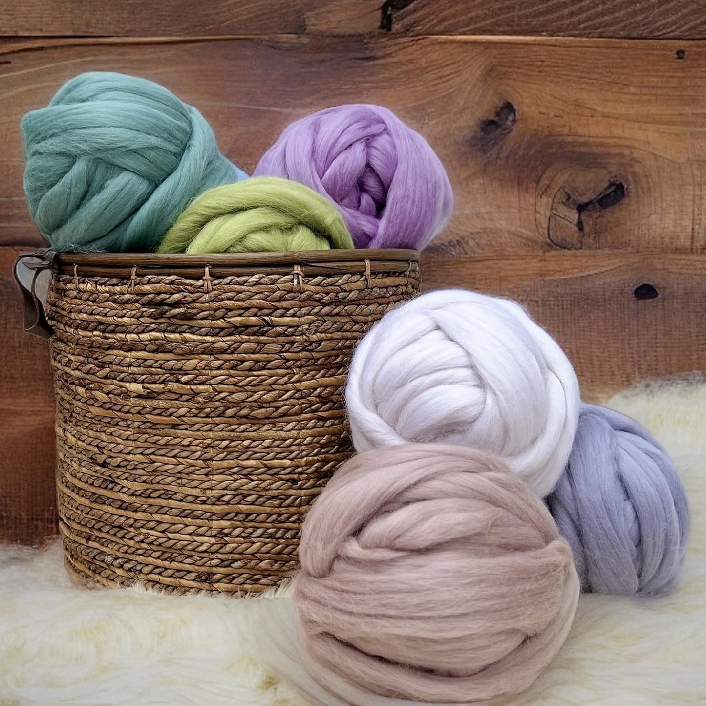 Revolution Fibers Dyed Corriedale Wool | 8.2 Ounces of Premium Combed Wool Top | 26 Micron, 100% Pure Corriedale Wool Roving, Ethically Sourced (Lightning White)