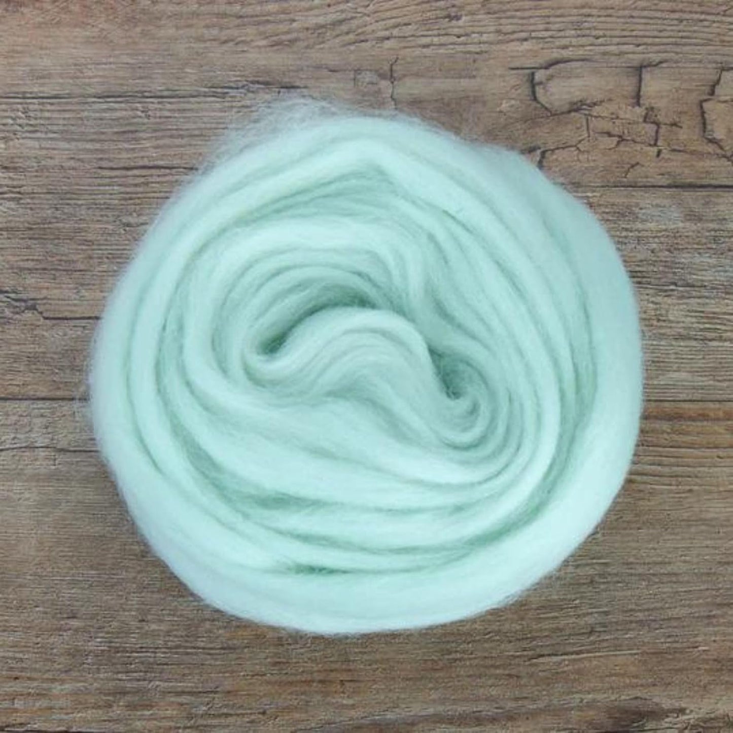 Revolution Fibers Dyed Corriedale Wool | 8 Ounces of Premium Combed Wool Top | 26 Micron, 100% Pure Corriedale Wool Roving, Ethically Sourced (Peppermint Green)