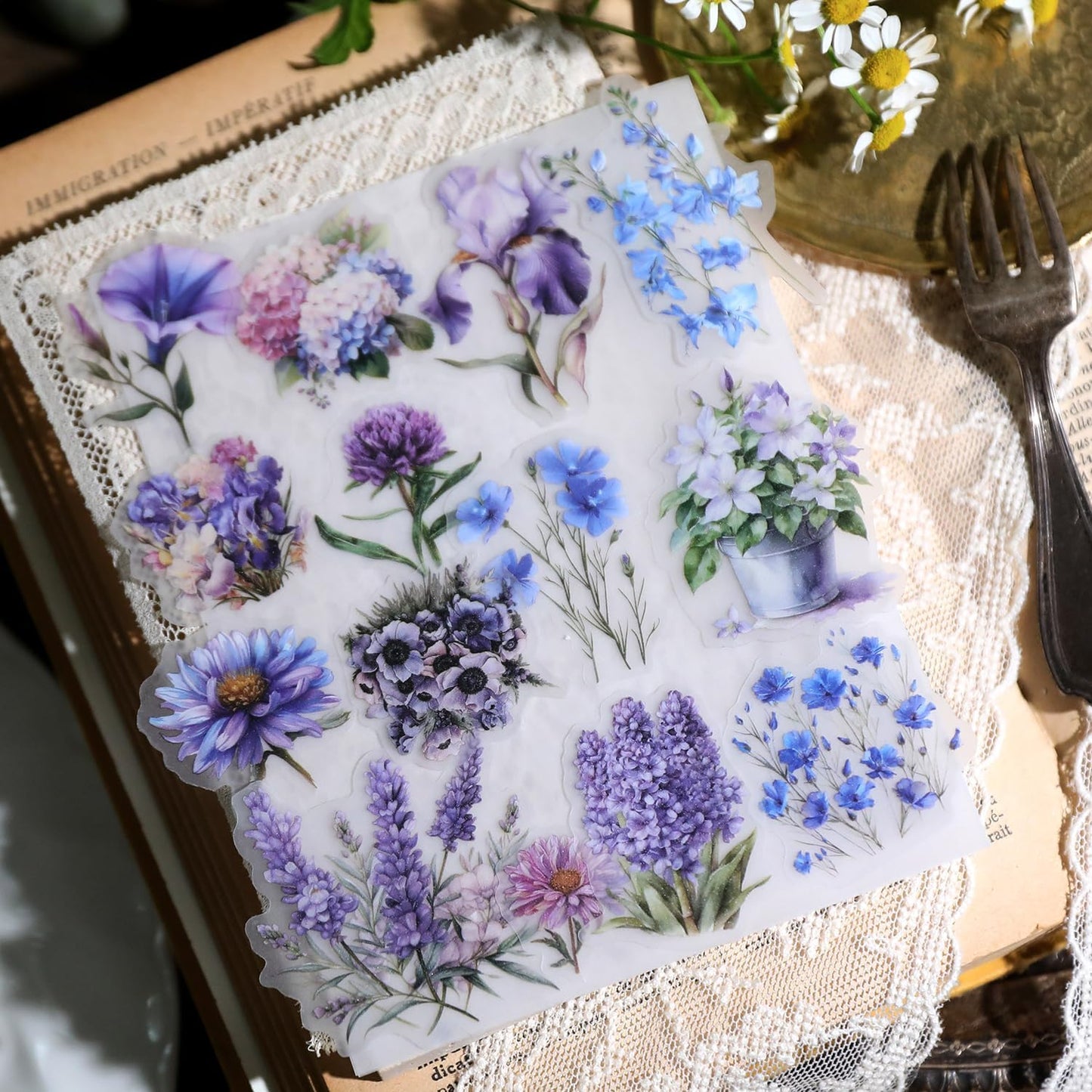 Vintage Vellum Stickers Floral Plants Elements Scrapbooking Supplies Flowers Botanic Natural Translucent Paper Self-Adhesive Junk-Journal Items (Blooming Flowers)