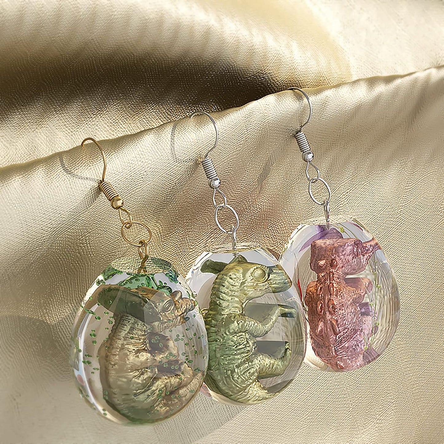 Dragon Earring & Pendant Mold Set - 7 Piece Dinosaur & Egg Designs for Resin Earring Decoration