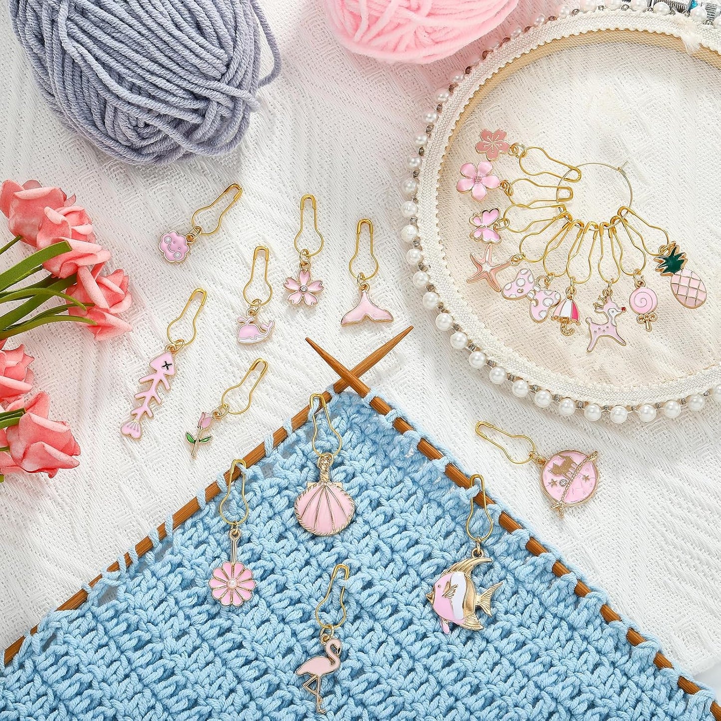 BEEFLYING 20Pcs Cute Mixed Pink Stitch Markers, Alloy Enamel Knitting Stitch Marker Charms Pendants for Sewing Crocheting and Knitting